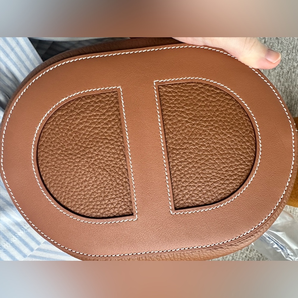 SOLD‼️ Hermès Tote / Bucket Bag (In the Loop) - Picture 11 of 15
